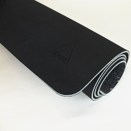 The Elegance in the Simplicity of a Black Yoga Mat